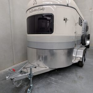 2HAL-3260 horse float