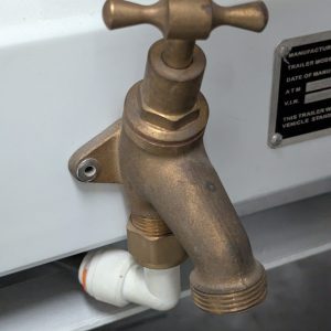 2HAL-C4900 horse float