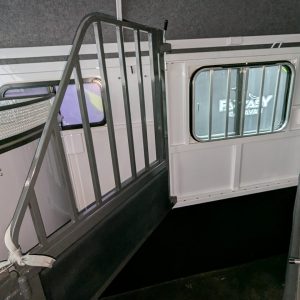 2HAL-C5475 horse float