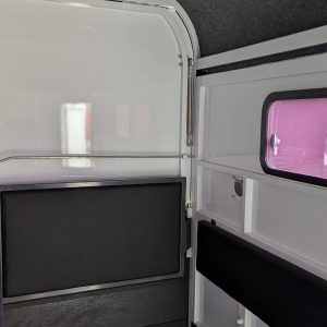 2HSL-3260 horse float