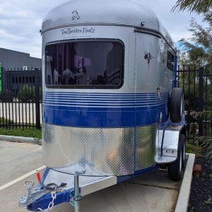2HSL-3075 horse float