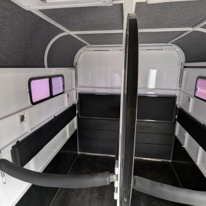 2HSL-3260 horse float